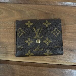 Louis Vuitton Monogram Card Holder